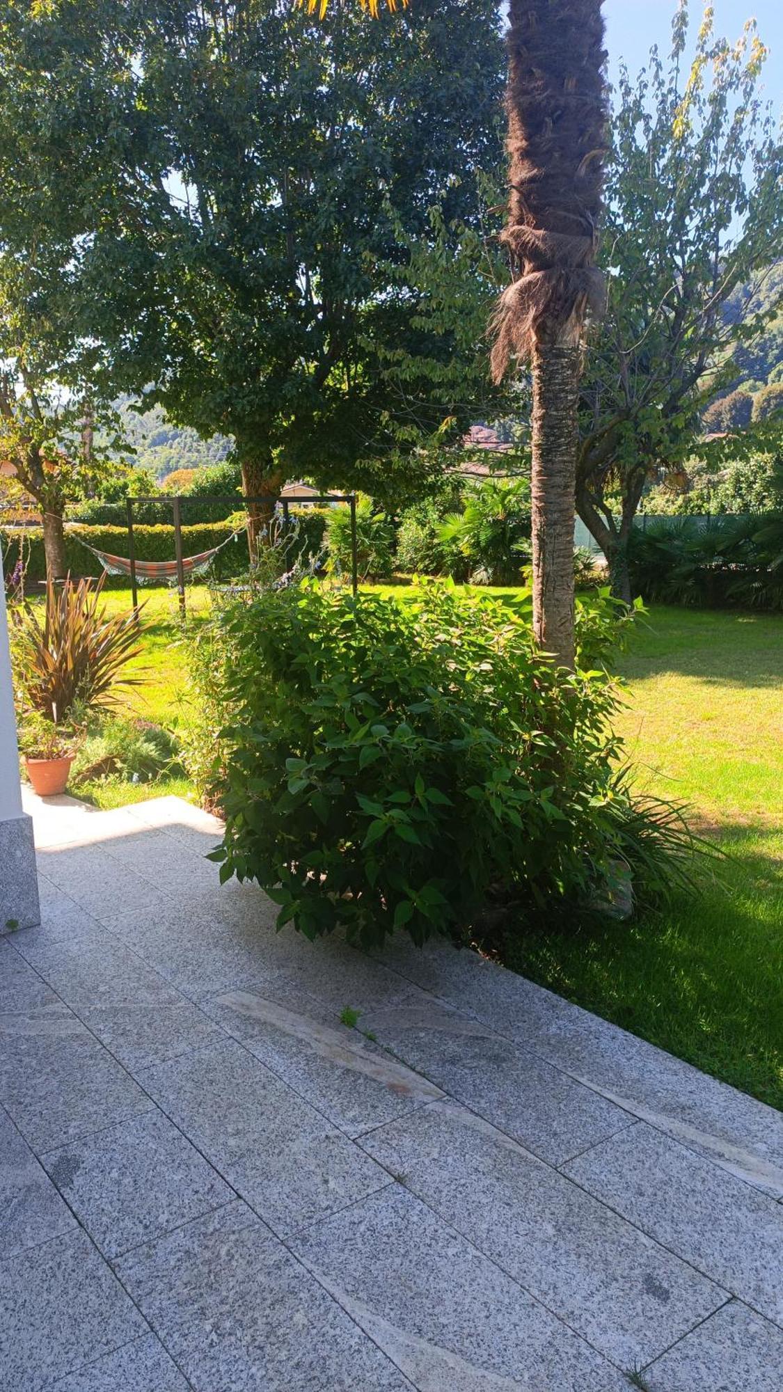 B&B Villa Preziosa Lago Maggiore Lesa Exterior photo
